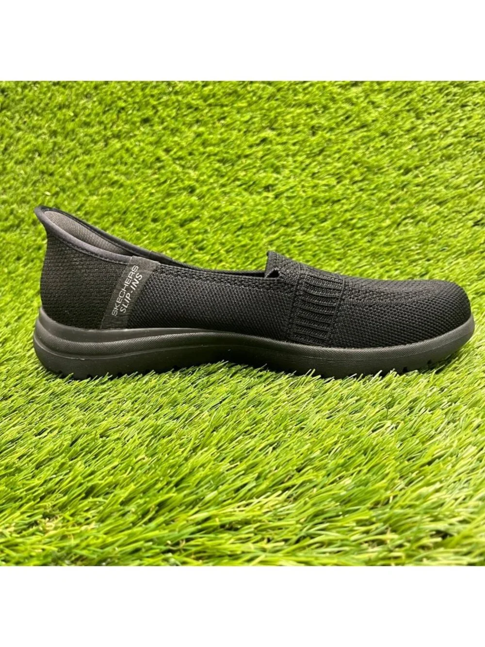 SKECHERS please review
